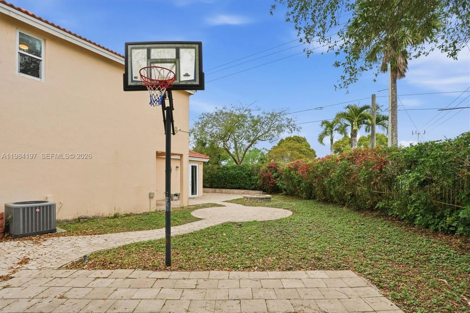 11201 Sunview Way, Cooper City, Florida 33026, Cooper City, Florida 33026, 3 Bedrooms Bedrooms, ,3 BathroomsBathrooms,Residential,For Sale,11201 Sunview Way, Cooper City, Florida 33026,A11984197