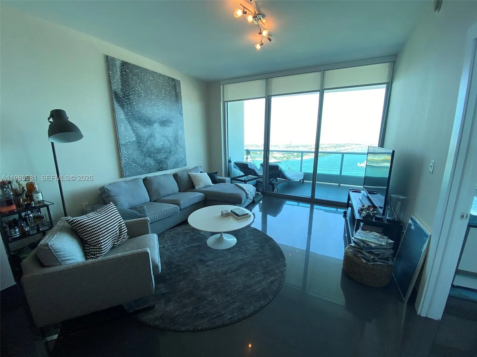 900 Biscayne Blvd 4304, Miami, Florida 33132, Miami, Florida 33132, 1 Bedroom Bedrooms, ,2 BathroomsBathrooms,Residential Lease,For Rent,900 Biscayne Blvd 4304, Miami, Florida 33132,A11985381