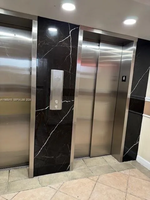 4550 Nw 9th St 617e, Miami, Florida 33126, Miami, Florida 33126, 1 Bedroom Bedrooms, ,1 BathroomBathrooms,Residential Lease,For Rent,4550 Nw 9th St 617e, Miami, Florida 33126,A11985415