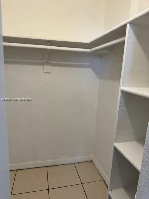 4550 Nw 9th St 617e, Miami, Florida 33126, Miami, Florida 33126, 1 Bedroom Bedrooms, ,1 BathroomBathrooms,Residential Lease,For Rent,4550 Nw 9th St 617e, Miami, Florida 33126,A11985415
