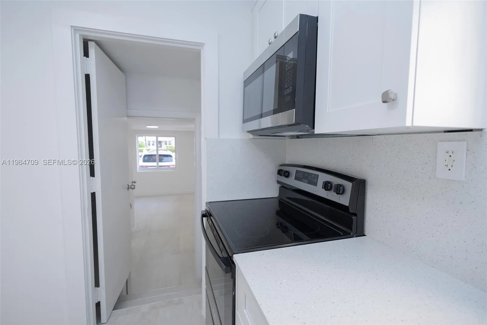 2675 Sw 24th Ter, Miami, Florida 33145, Miami, Florida 33145, 5 Bedrooms Bedrooms, ,3 BathroomsBathrooms,Residential Lease,For Rent,2675 Sw 24th Ter, Miami, Florida 33145,A11984709