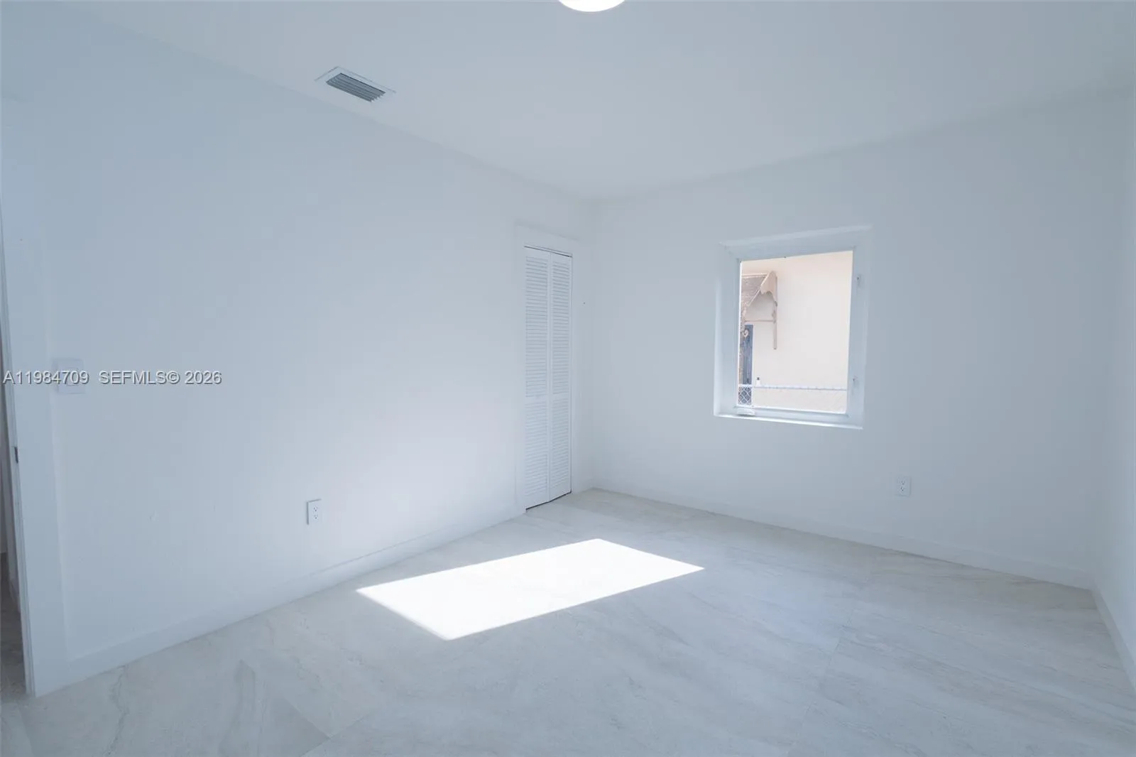 2675 Sw 24th Ter, Miami, Florida 33145, Miami, Florida 33145, 5 Bedrooms Bedrooms, ,3 BathroomsBathrooms,Residential Lease,For Rent,2675 Sw 24th Ter, Miami, Florida 33145,A11984709