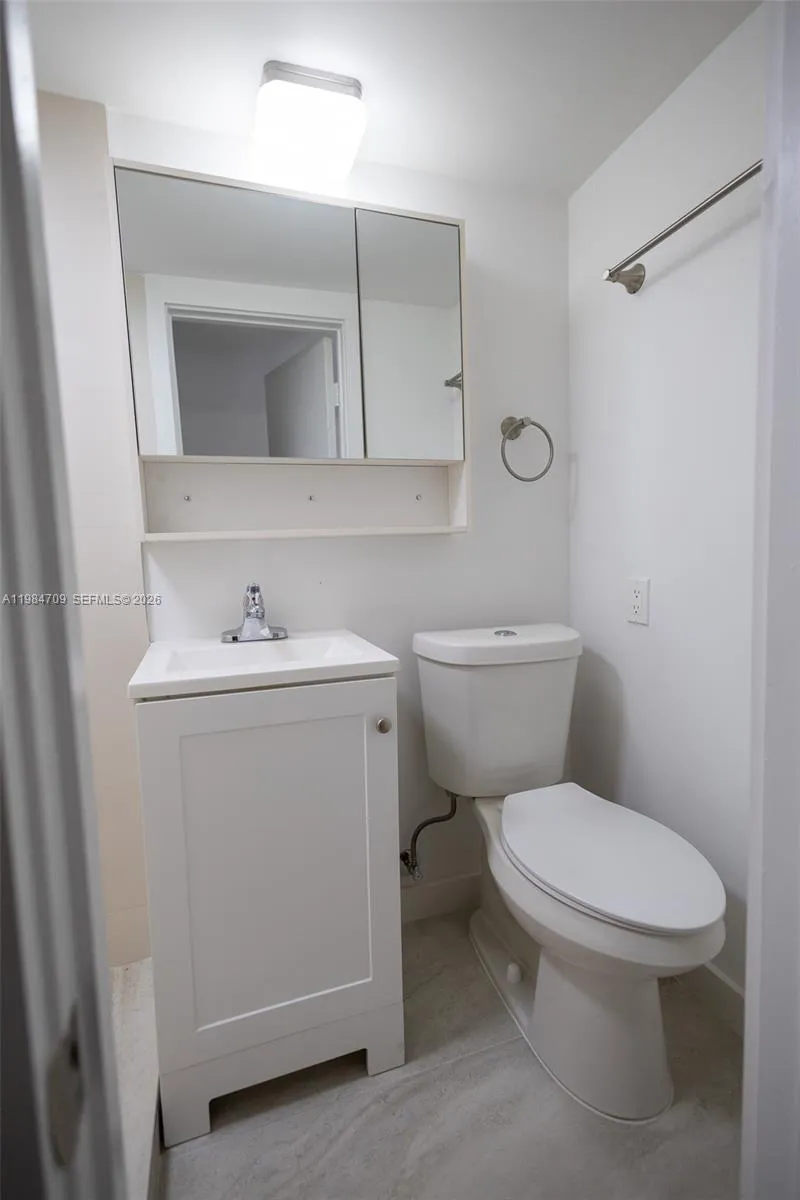 2675 Sw 24th Ter, Miami, Florida 33145, Miami, Florida 33145, 5 Bedrooms Bedrooms, ,3 BathroomsBathrooms,Residential Lease,For Rent,2675 Sw 24th Ter, Miami, Florida 33145,A11984709