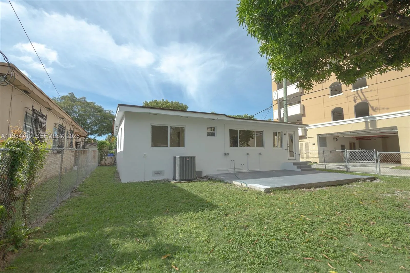 2675 Sw 24th Ter, Miami, Florida 33145, Miami, Florida 33145, 5 Bedrooms Bedrooms, ,3 BathroomsBathrooms,Residential Lease,For Rent,2675 Sw 24th Ter, Miami, Florida 33145,A11984709