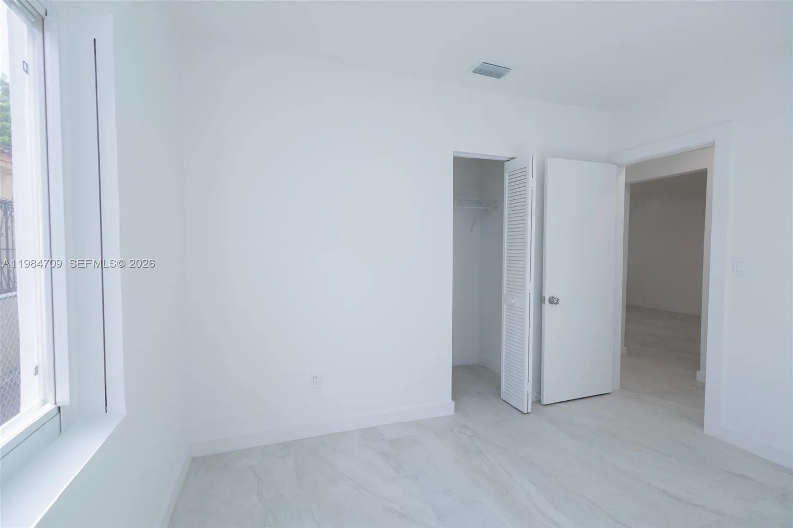 2675 Sw 24th Ter, Miami, Florida 33145, Miami, Florida 33145, 5 Bedrooms Bedrooms, ,3 BathroomsBathrooms,Residential Lease,For Rent,2675 Sw 24th Ter, Miami, Florida 33145,A11984709