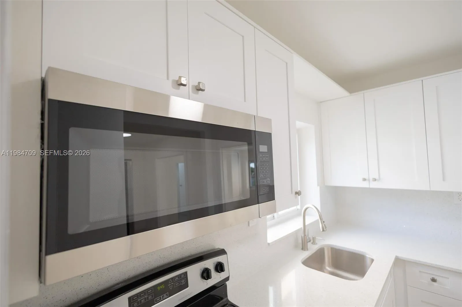 2675 Sw 24th Ter, Miami, Florida 33145, Miami, Florida 33145, 5 Bedrooms Bedrooms, ,3 BathroomsBathrooms,Residential Lease,For Rent,2675 Sw 24th Ter, Miami, Florida 33145,A11984709