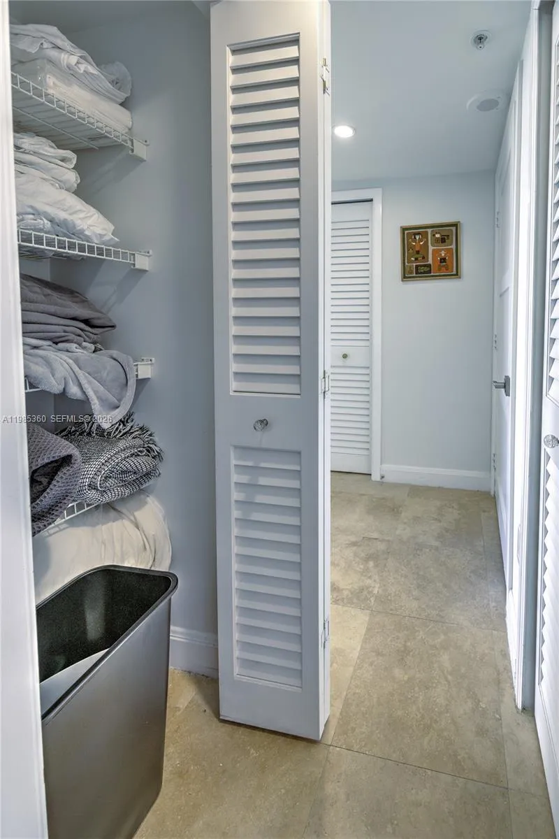 2951 S Bayshore Dr 712, Miami, Florida 33133, Miami, Florida 33133, 1 Bedroom Bedrooms, ,1 BathroomBathrooms,Residential Lease,For Rent,2951 S Bayshore Dr 712, Miami, Florida 33133,A11985360