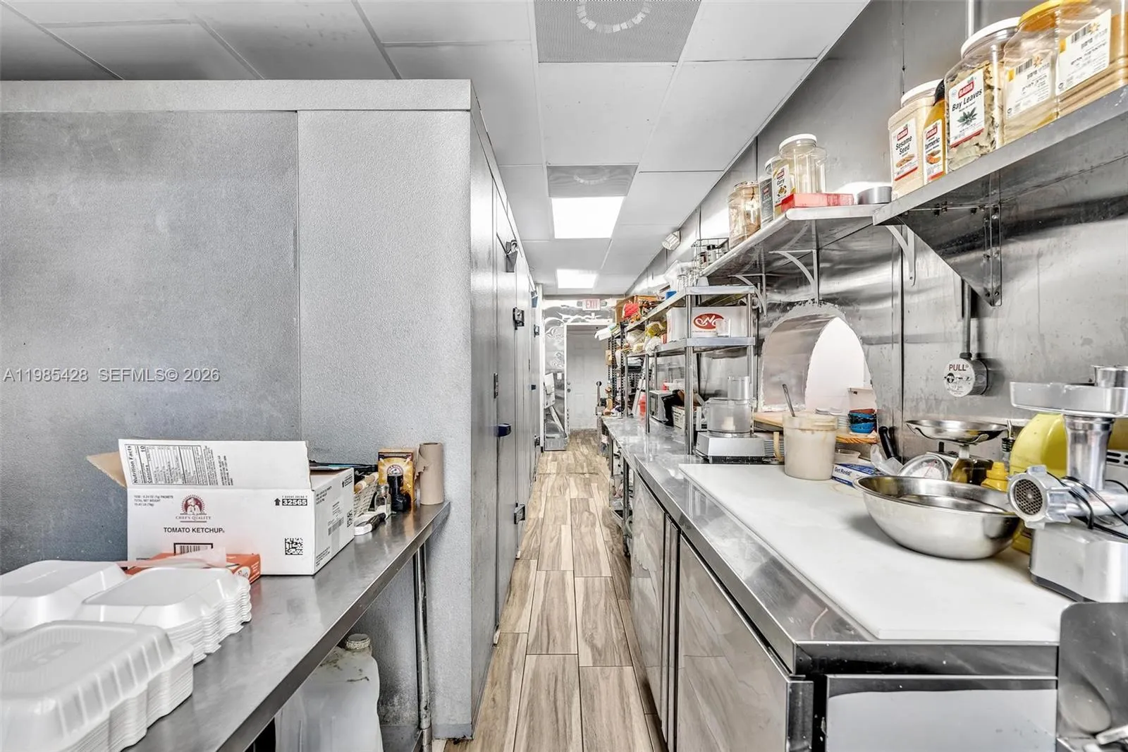 992 Ne 167th St, North Miami Beach, Florida 33162, North Miami Beach, Florida 33162, ,Business Opportunity,For Sale,992 Ne 167th St, North Miami Beach, Florida 33162,A11985428