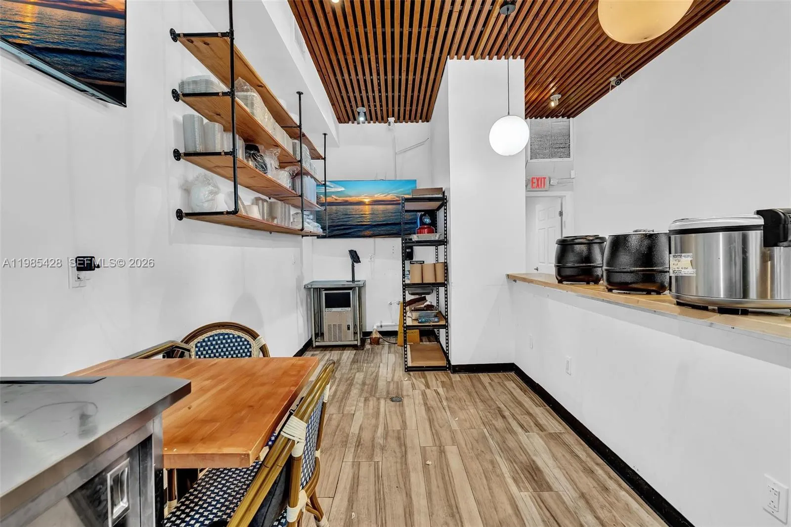 992 Ne 167th St, North Miami Beach, Florida 33162, North Miami Beach, Florida 33162, ,Business Opportunity,For Sale,992 Ne 167th St, North Miami Beach, Florida 33162,A11985428