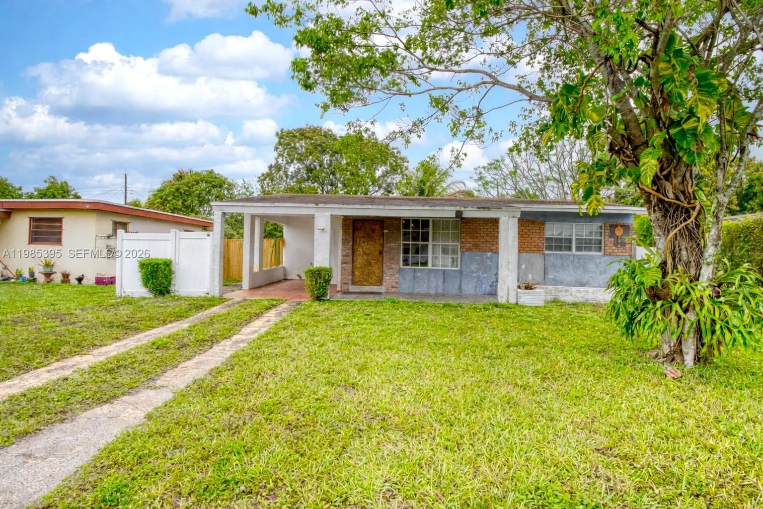 6111 Sw 20th Ct, Miramar, Florida 33023, Miramar, Florida 33023, 2 Bedrooms Bedrooms, ,1 BathroomBathrooms,Residential,For Sale,6111 Sw 20th Ct, Miramar, Florida 33023,A11985395