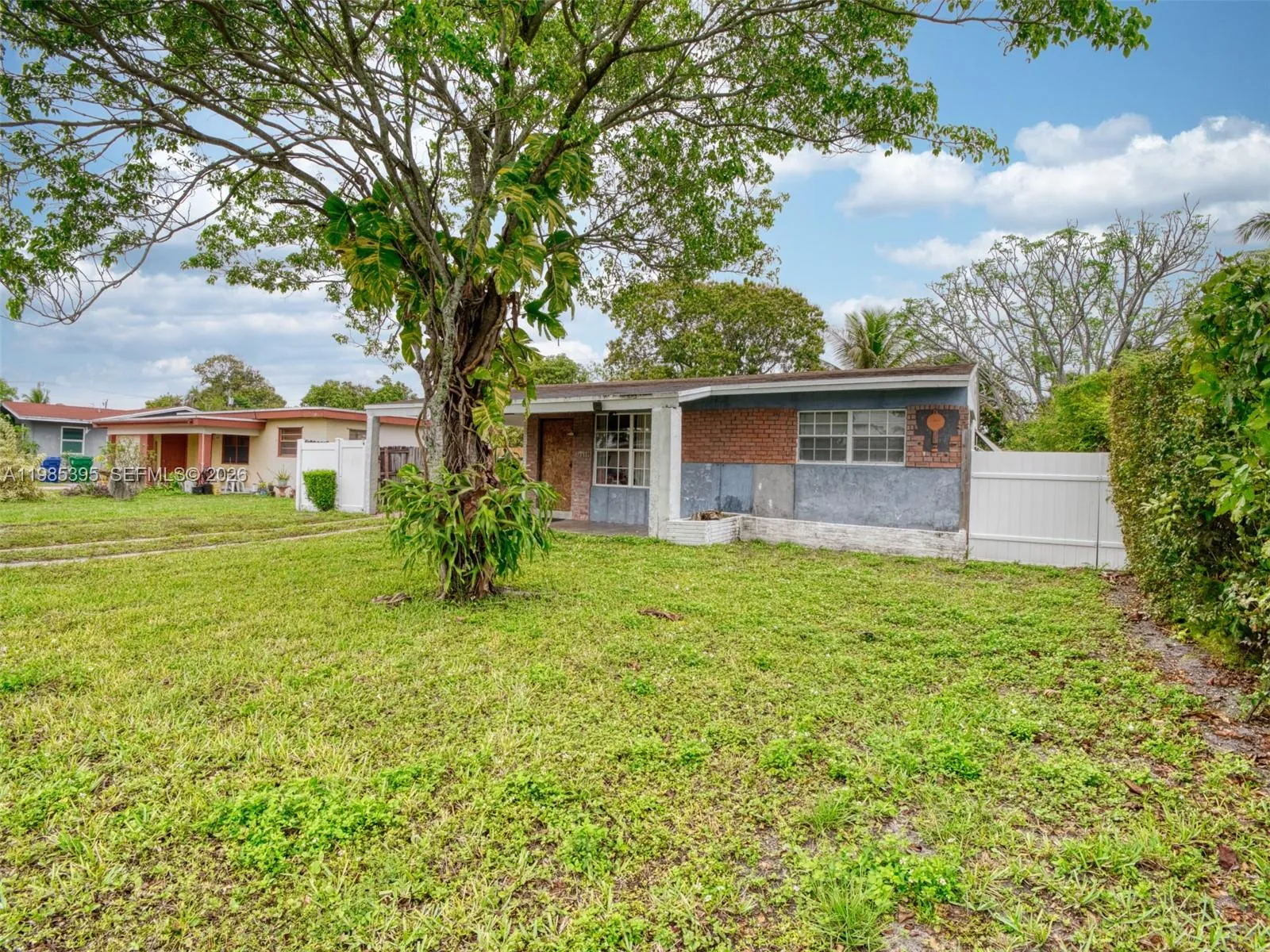 6111 Sw 20th Ct, Miramar, Florida 33023, Miramar, Florida 33023, 2 Bedrooms Bedrooms, ,1 BathroomBathrooms,Residential,For Sale,6111 Sw 20th Ct, Miramar, Florida 33023,A11985395