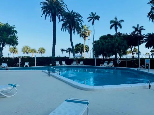 1408 Brickell Bay Dr 916, Miami, Florida 33131, Miami, Florida 33131, ,1 BathroomBathrooms,Residential Lease,For Rent,1408 Brickell Bay Dr 916, Miami, Florida 33131,A11985435