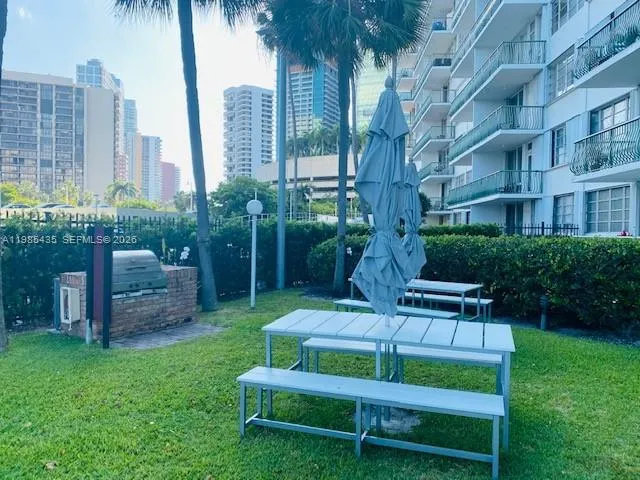 1408 Brickell Bay Dr 916, Miami, Florida 33131, Miami, Florida 33131, ,1 BathroomBathrooms,Residential Lease,For Rent,1408 Brickell Bay Dr 916, Miami, Florida 33131,A11985435