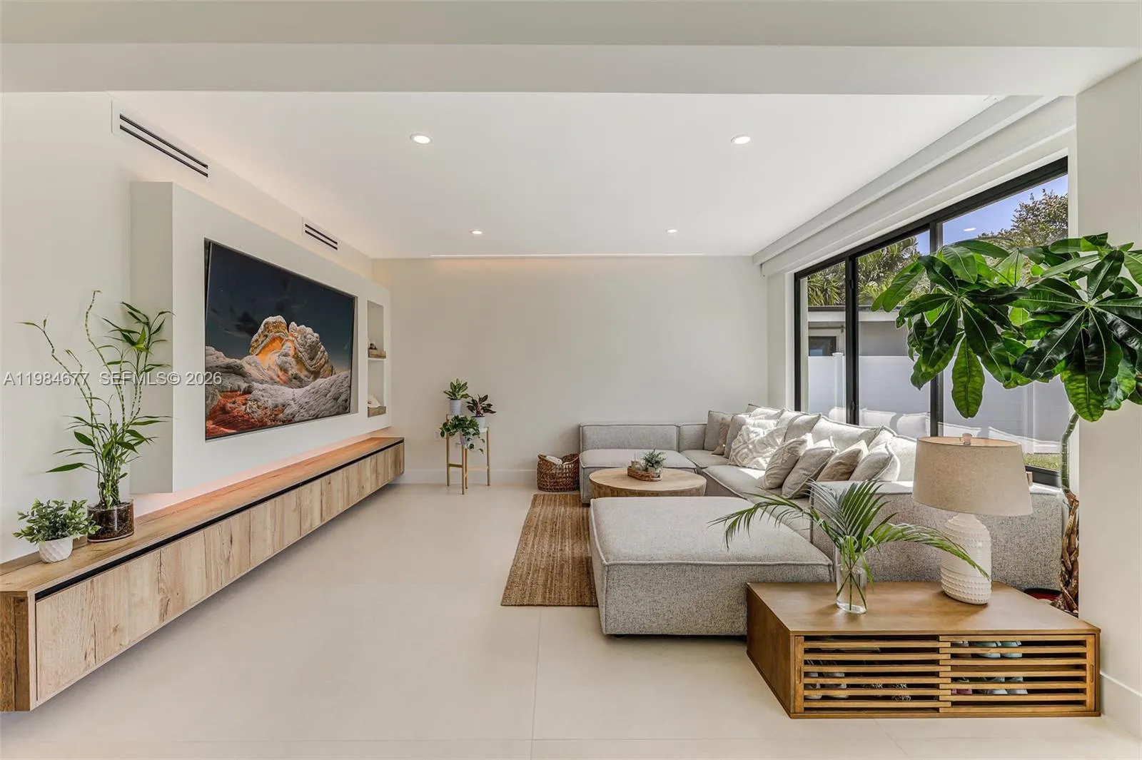 905 Fairway Drive, Miami Beach, Florida 33141, Miami Beach, Florida 33141, 4 Bedrooms Bedrooms, ,3 BathroomsBathrooms,Residential,For Sale,905 Fairway Drive, Miami Beach, Florida 33141,A11984677