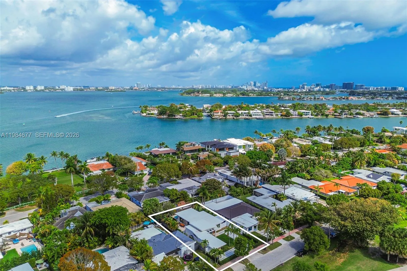 905 Fairway Drive, Miami Beach, Florida 33141, Miami Beach, Florida 33141, 4 Bedrooms Bedrooms, ,3 BathroomsBathrooms,Residential,For Sale,905 Fairway Drive, Miami Beach, Florida 33141,A11984677