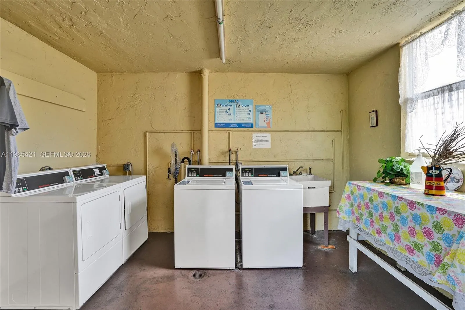 2811 Somerset Dr 405, Lauderdale Lakes, Florida 33, Lauderdale Lakes, Florida 33311, 1 Bedroom Bedrooms, ,1 BathroomBathrooms,Residential,For Sale,2811 Somerset Dr 405, Lauderdale Lakes, Florida 33,A11985421