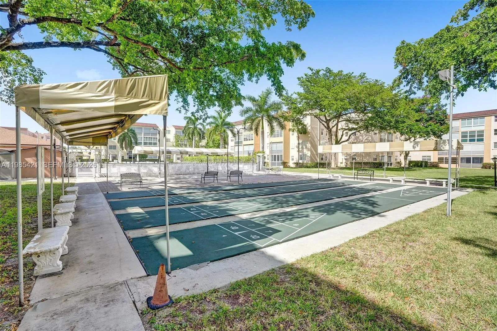 2811 Somerset Dr 405, Lauderdale Lakes, Florida 33, Lauderdale Lakes, Florida 33311, 1 Bedroom Bedrooms, ,1 BathroomBathrooms,Residential,For Sale,2811 Somerset Dr 405, Lauderdale Lakes, Florida 33,A11985421