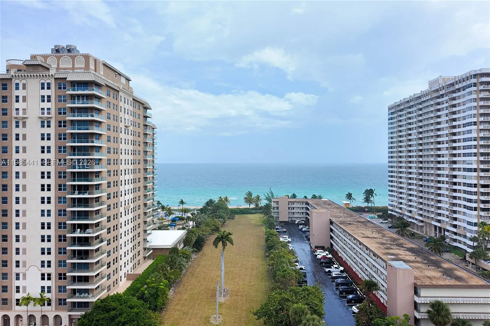1945 S Ocean Dr 1114, Hallandale Beach, Florida 33, Hallandale Beach, Florida 33009, 2 Bedrooms Bedrooms, ,2 BathroomsBathrooms,Residential Lease,For Rent,1945 S Ocean Dr 1114, Hallandale Beach, Florida 33,A11985441