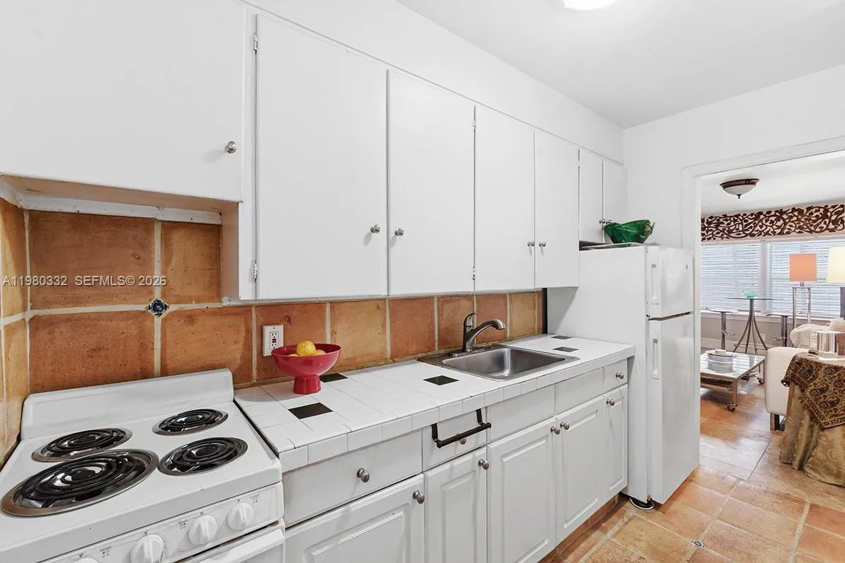 412 Ne 14th Ave, Fort Lauderdale, Florida 33301, Fort Lauderdale, Florida 33301, ,Residential Income,For Sale,412 Ne 14th Ave, Fort Lauderdale, Florida 33301,A11980332