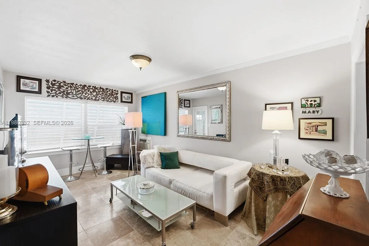 412 Ne 14th Ave, Fort Lauderdale, Florida 33301, Fort Lauderdale, Florida 33301, ,Residential Income,For Sale,412 Ne 14th Ave, Fort Lauderdale, Florida 33301,A11980332