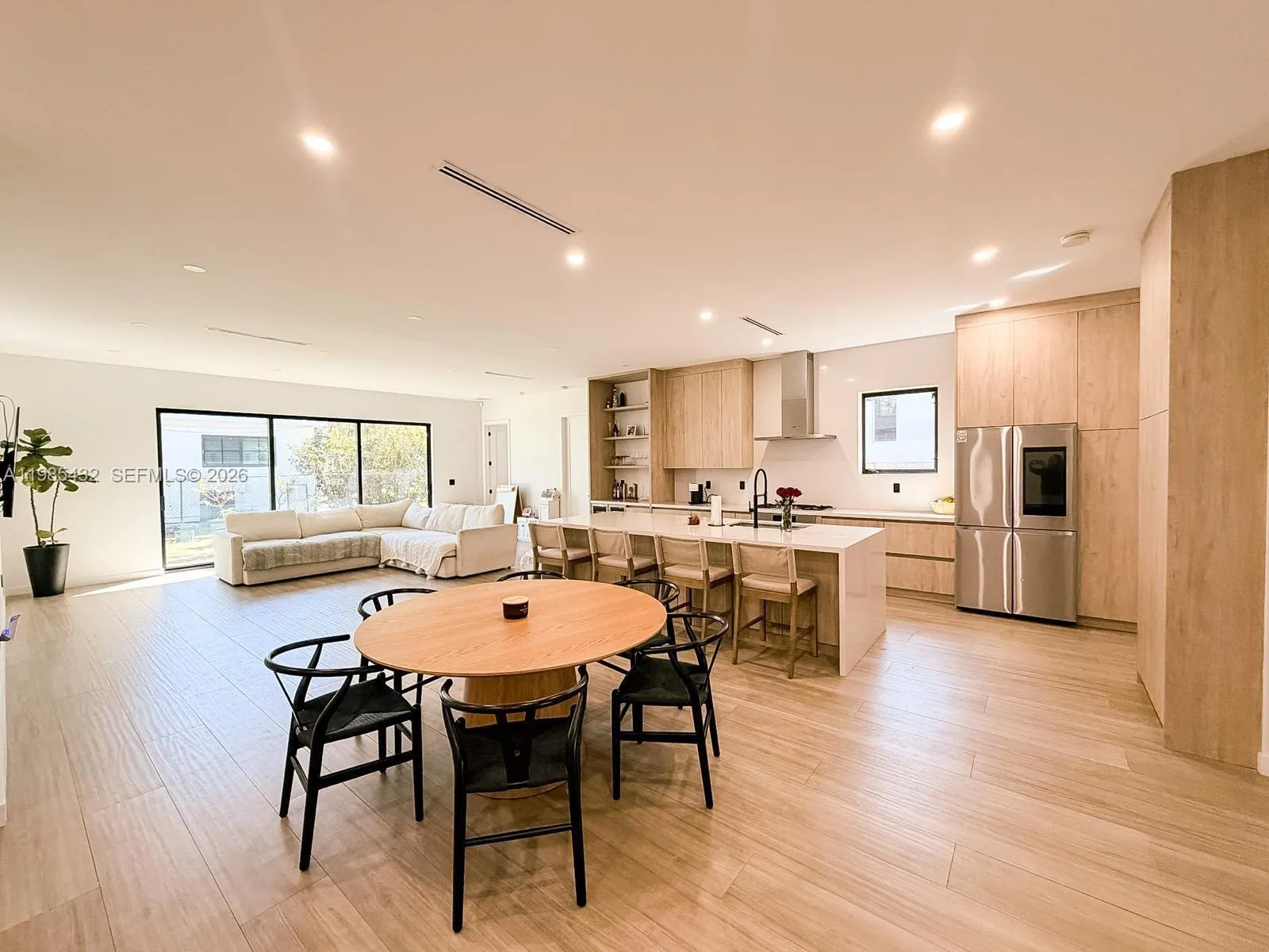 6200 Sw 57th Dr, South Miami, Florida 33143, South Miami, Florida 33143, 4 Bedrooms Bedrooms, ,3 BathroomsBathrooms,Residential,For Sale,6200 Sw 57th Dr, South Miami, Florida 33143,A11985432