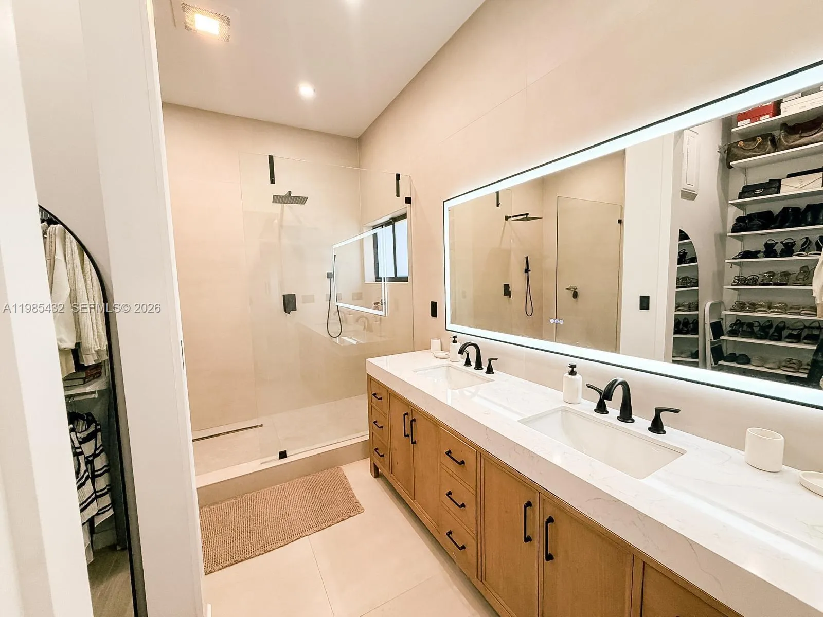 6200 Sw 57th Dr, South Miami, Florida 33143, South Miami, Florida 33143, 4 Bedrooms Bedrooms, ,3 BathroomsBathrooms,Residential,For Sale,6200 Sw 57th Dr, South Miami, Florida 33143,A11985432