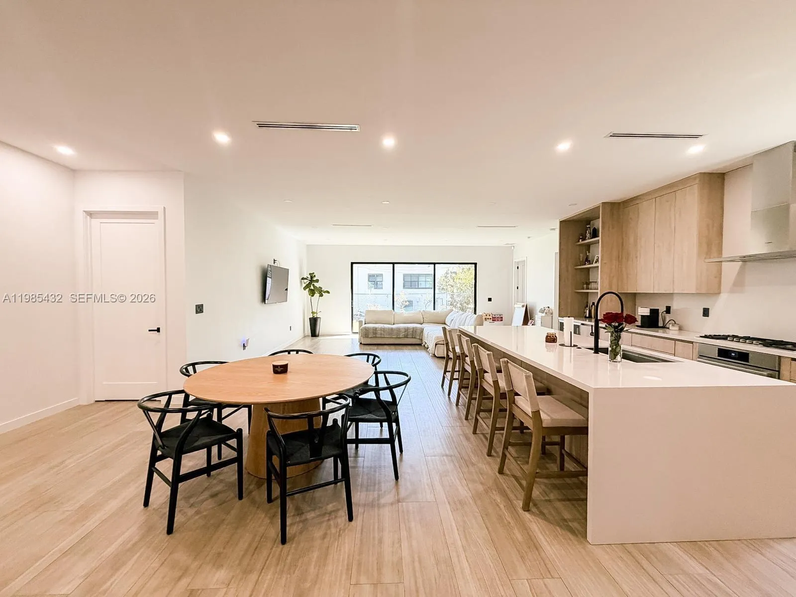 6200 Sw 57th Dr, South Miami, Florida 33143, South Miami, Florida 33143, 4 Bedrooms Bedrooms, ,3 BathroomsBathrooms,Residential,For Sale,6200 Sw 57th Dr, South Miami, Florida 33143,A11985432