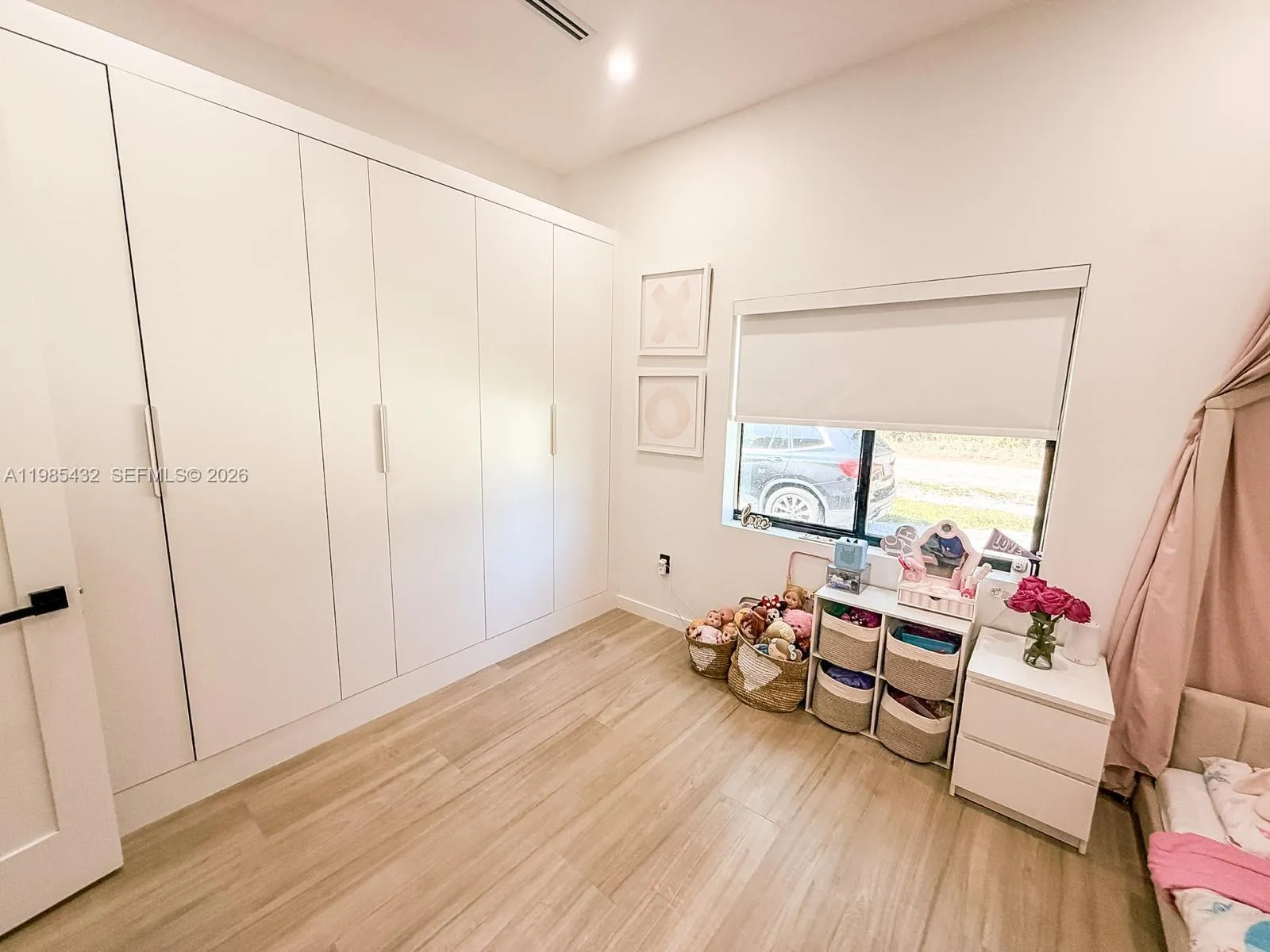 6200 Sw 57th Dr, South Miami, Florida 33143, South Miami, Florida 33143, 4 Bedrooms Bedrooms, ,3 BathroomsBathrooms,Residential,For Sale,6200 Sw 57th Dr, South Miami, Florida 33143,A11985432