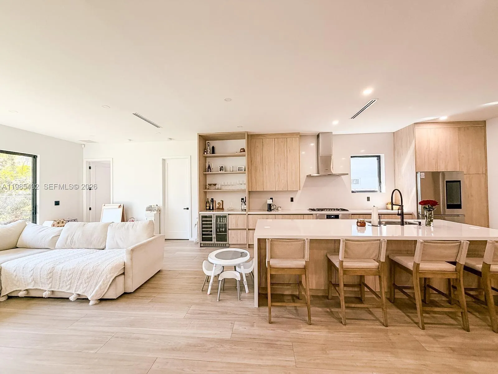 6200 Sw 57th Dr, South Miami, Florida 33143, South Miami, Florida 33143, 4 Bedrooms Bedrooms, ,3 BathroomsBathrooms,Residential,For Sale,6200 Sw 57th Dr, South Miami, Florida 33143,A11985432