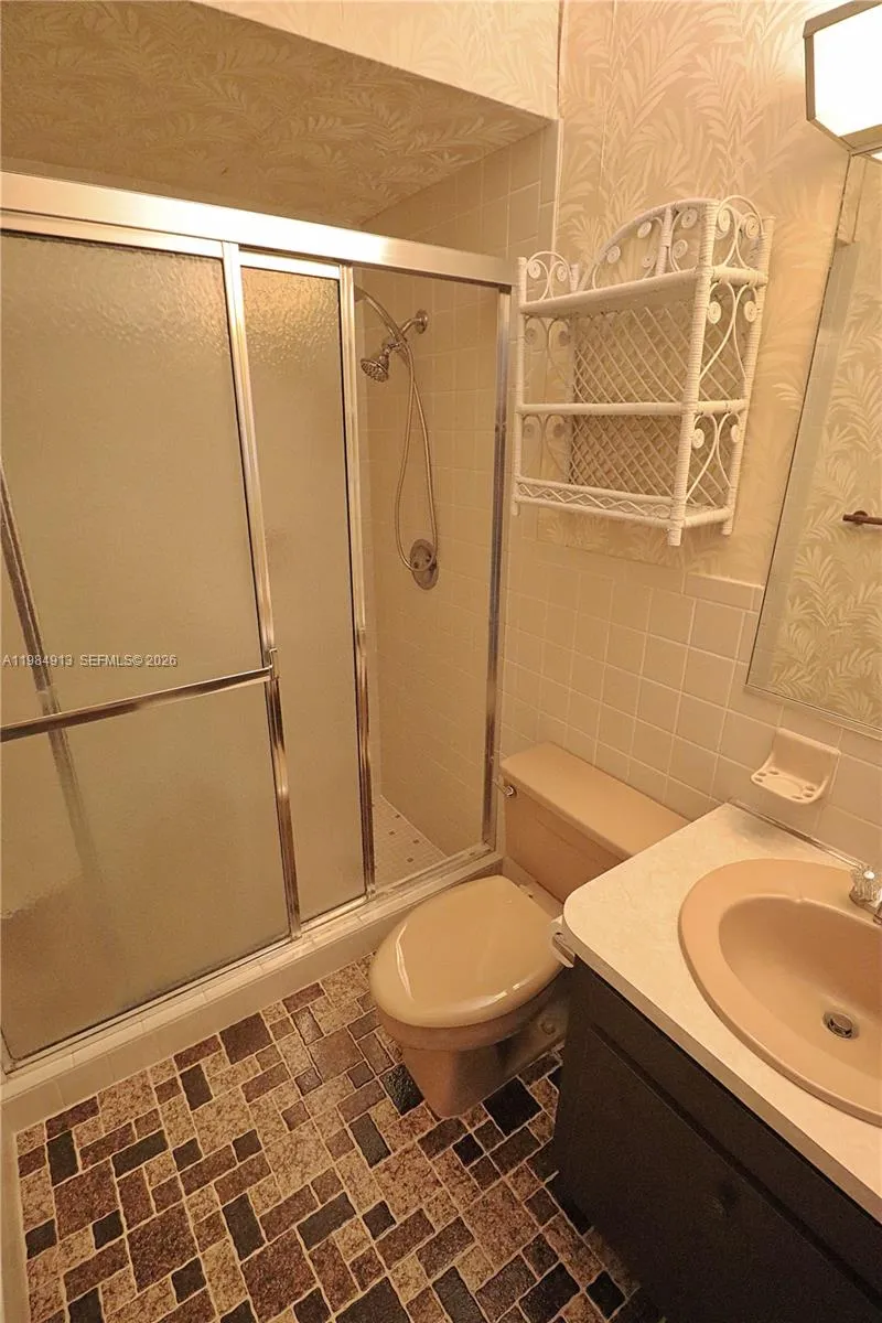 11820 Sheridan St, Pembroke Pines, Florida 33026, Pembroke Pines, Florida 33026, 3 Bedrooms Bedrooms, 7 Rooms Rooms,2 BathroomsBathrooms,Residential,For Sale,11820 Sheridan St, Pembroke Pines, Florida 33026,A11984913