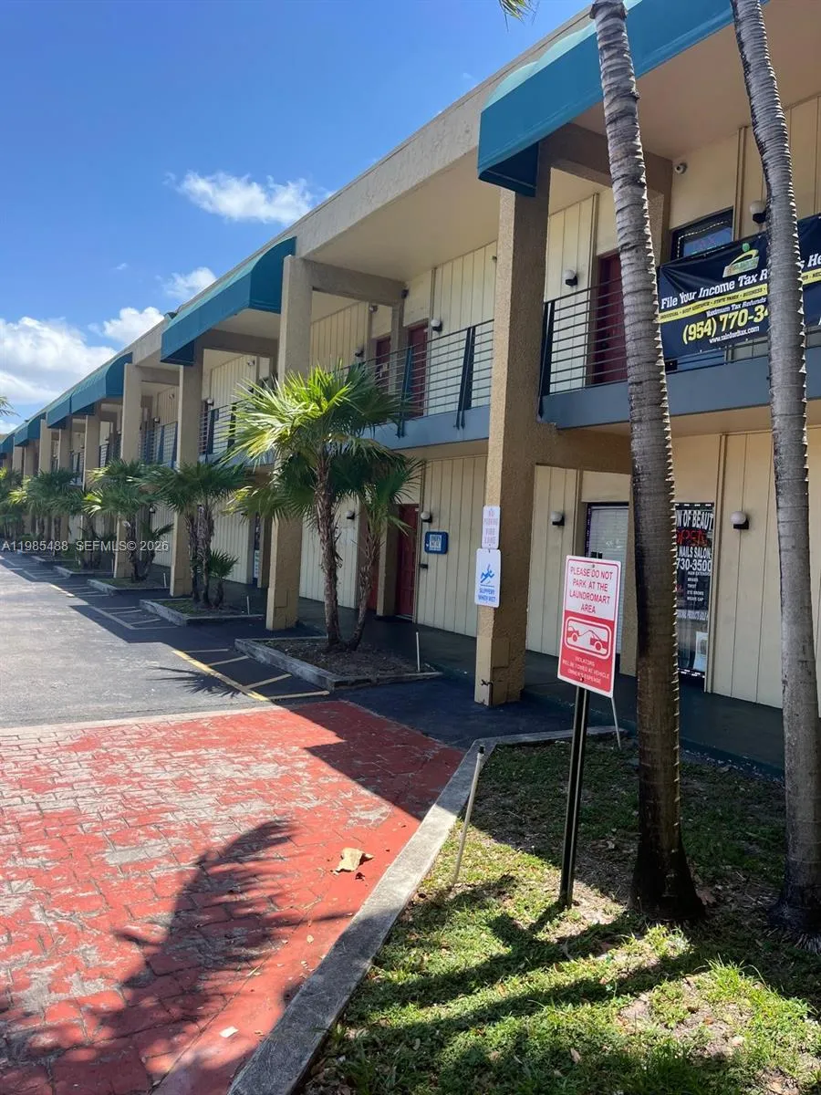 2331 N State Road 7 216, Lauderhill, Florida 33313, Lauderhill, Florida 33313, ,Commercial Lease,For Rent,2331 N State Road 7 216, Lauderhill, Florida 33313,A11985488