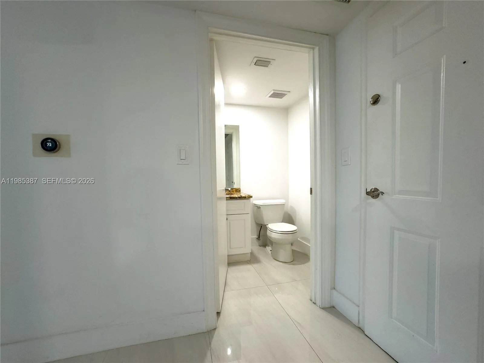 540 Brickell Key Dr 416, Miami, Florida 33131, Miami, Florida 33131, 1 Bedroom Bedrooms, ,1 BathroomBathrooms,Residential Lease,For Rent,540 Brickell Key Dr 416, Miami, Florida 33131,A11985387