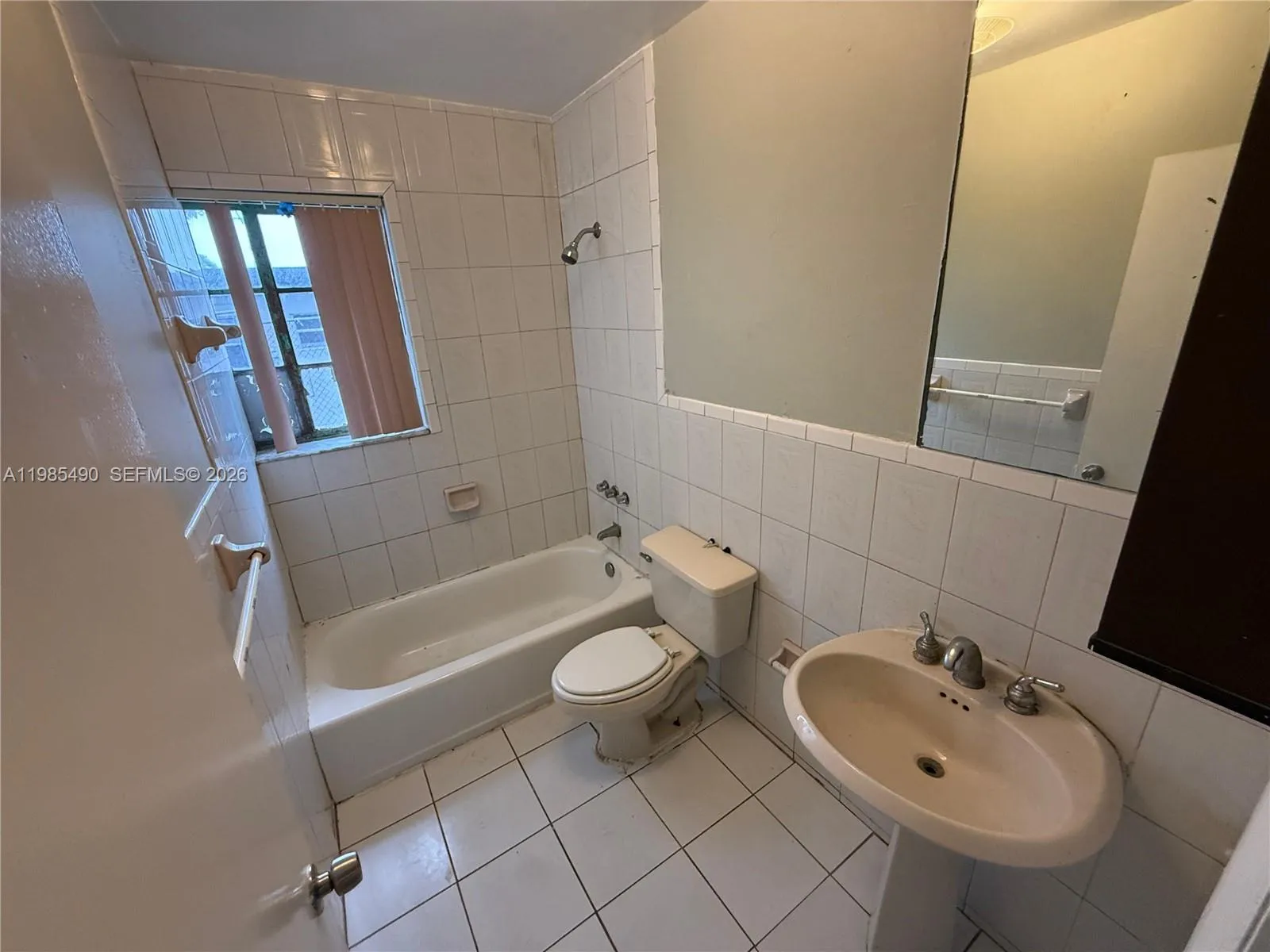 1751 Nw 29th St 3, Miami, Florida 33142, Miami, Florida 33142, ,1 BathroomBathrooms,Residential Lease,For Rent,1751 Nw 29th St 3, Miami, Florida 33142,A11985490