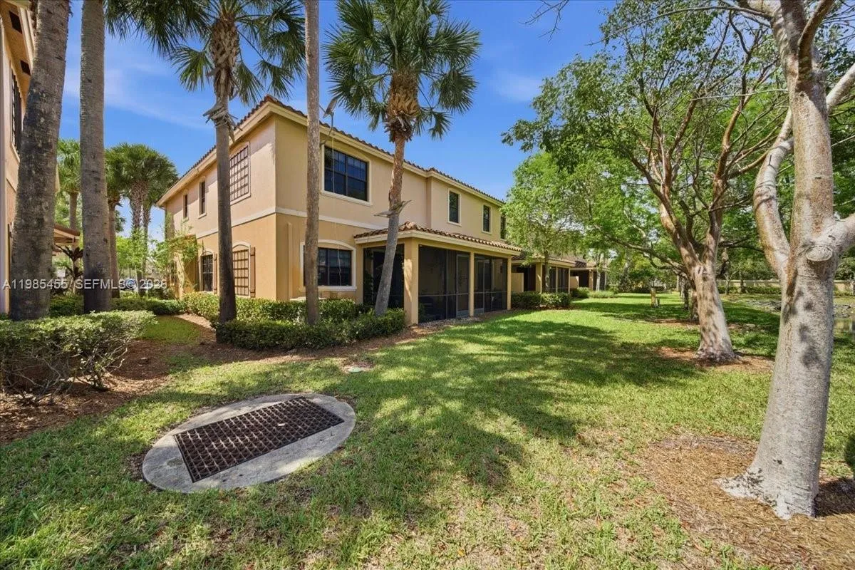 110 E Riverwalk Cir E, Plantation, Florida 33325, Plantation, Florida 33325, 3 Bedrooms Bedrooms, ,2 BathroomsBathrooms,Residential,For Sale,110 E Riverwalk Cir E, Plantation, Florida 33325,A11985455
