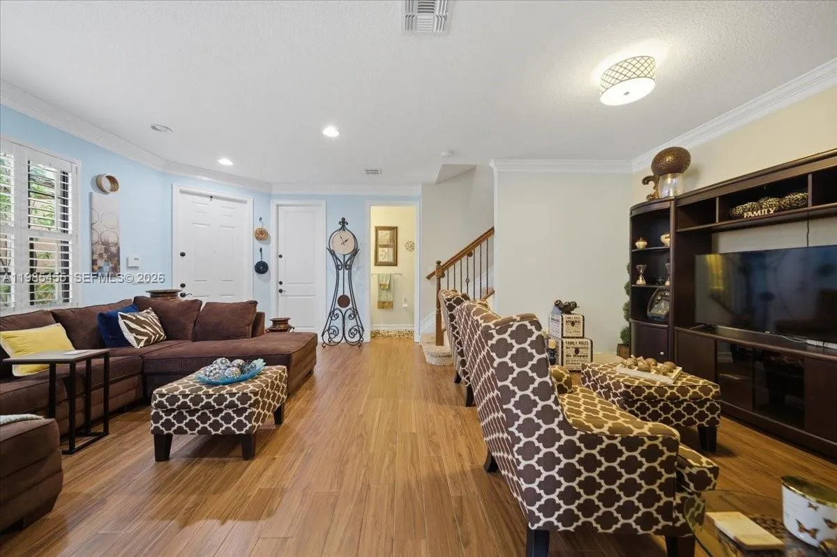 110 E Riverwalk Cir E, Plantation, Florida 33325, Plantation, Florida 33325, 3 Bedrooms Bedrooms, ,2 BathroomsBathrooms,Residential,For Sale,110 E Riverwalk Cir E, Plantation, Florida 33325,A11985455