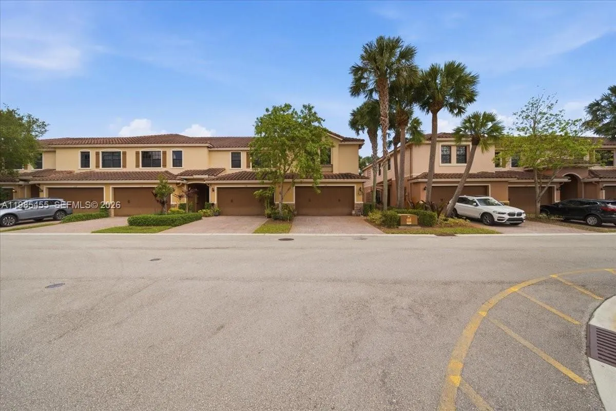 110 E Riverwalk Cir E, Plantation, Florida 33325, Plantation, Florida 33325, 3 Bedrooms Bedrooms, ,2 BathroomsBathrooms,Residential,For Sale,110 E Riverwalk Cir E, Plantation, Florida 33325,A11985455