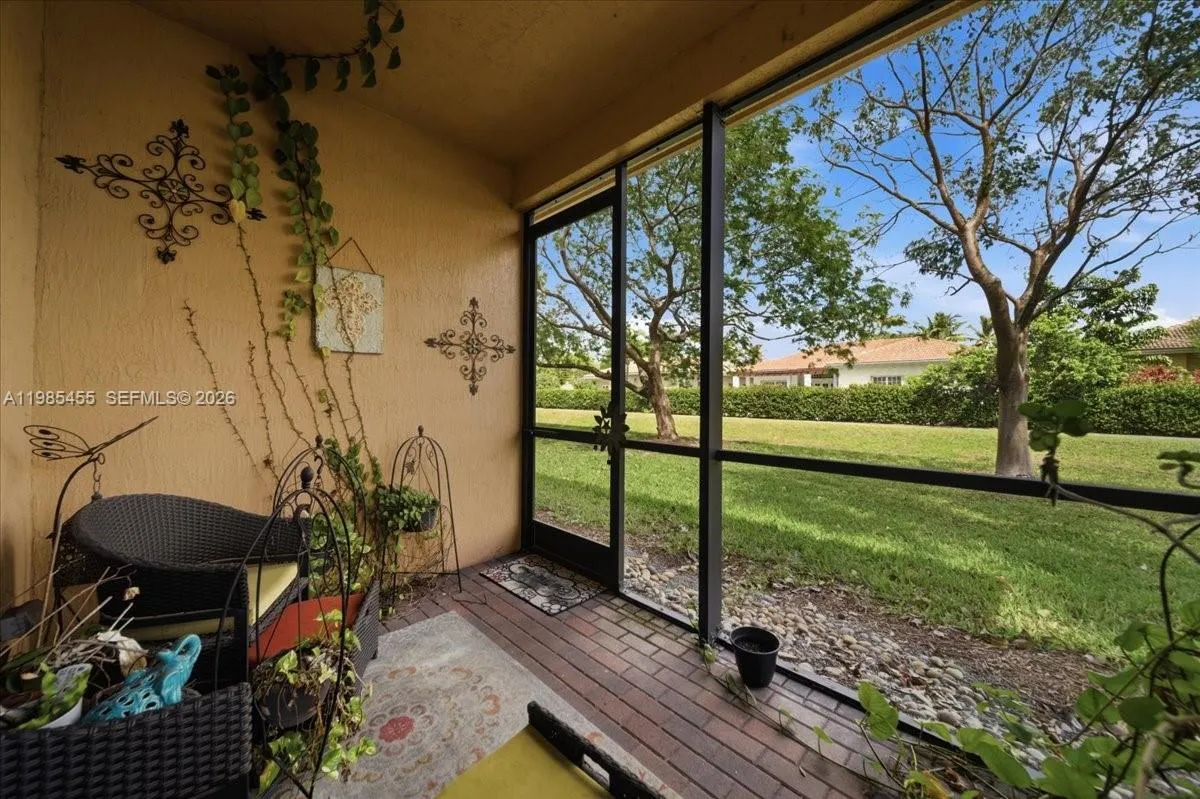 110 E Riverwalk Cir E, Plantation, Florida 33325, Plantation, Florida 33325, 3 Bedrooms Bedrooms, ,2 BathroomsBathrooms,Residential,For Sale,110 E Riverwalk Cir E, Plantation, Florida 33325,A11985455