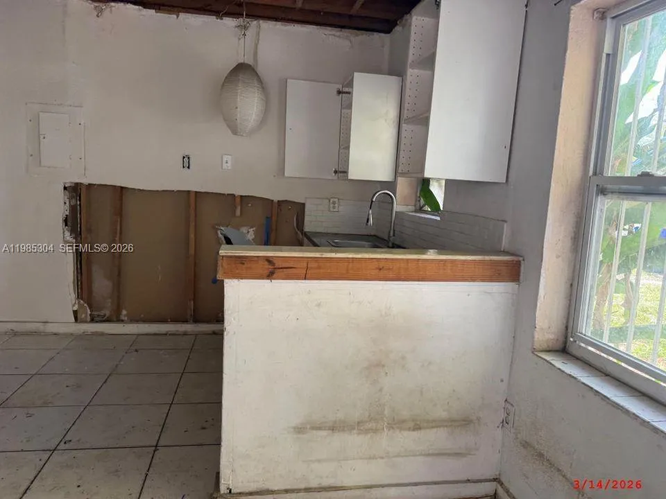 5631 Nw 5th Ct, Miami, Florida 33127, Miami, Florida 33127, ,Residential Income,For Sale,5631 Nw 5th Ct, Miami, Florida 33127,A11985304