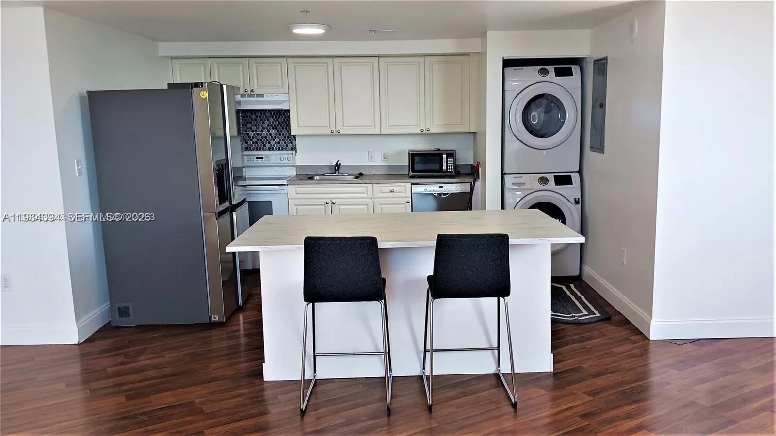 1 Glen Royal Pkwy 603, Miami, Florida 33125, Miami, Florida 33125, 1 Bedroom Bedrooms, ,1 BathroomBathrooms,Residential Lease,For Rent,1 Glen Royal Pkwy 603, Miami, Florida 33125,A11984394