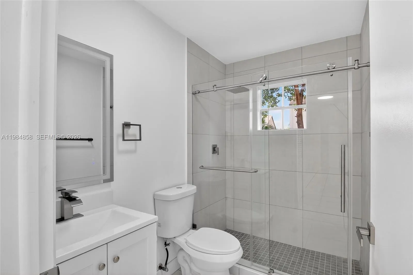 11776 Sw 90th Ter, Miami, Florida 33186, Miami, Florida 33186, 4 Bedrooms Bedrooms, ,3 BathroomsBathrooms,Residential,For Sale,11776 Sw 90th Ter, Miami, Florida 33186,A11984858