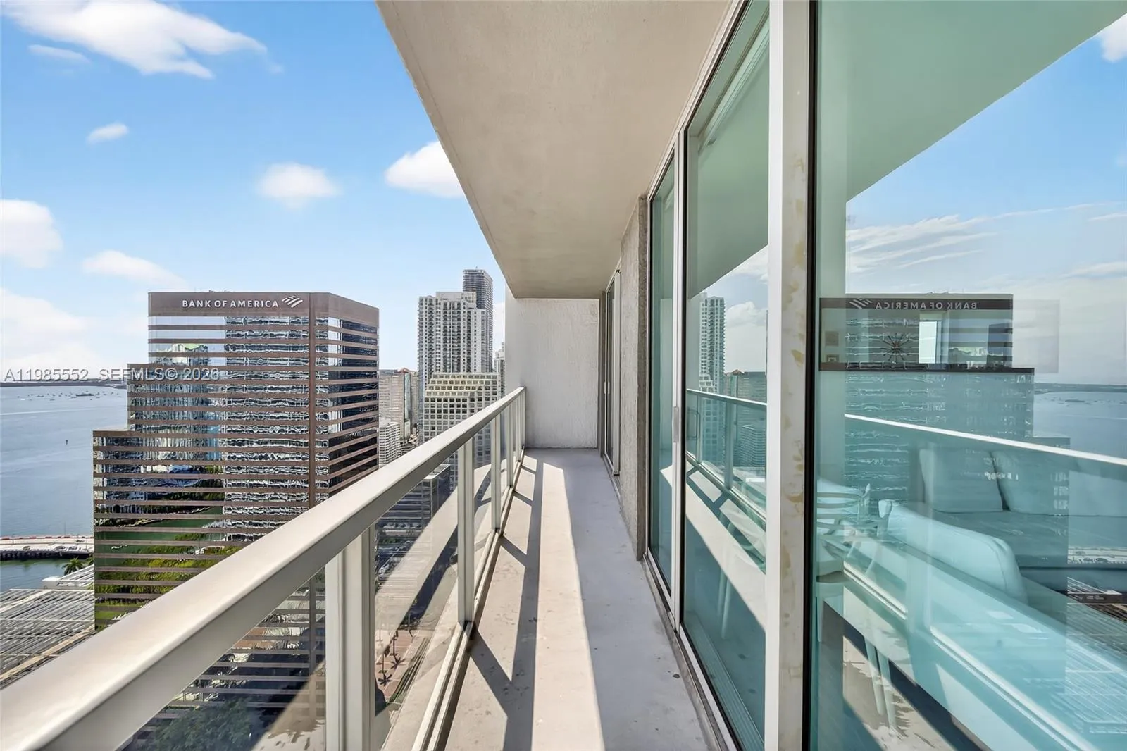 500 Brickell Ave 3901, Miami, Florida 33131, Miami, Florida 33131, 3 Bedrooms Bedrooms, ,2 BathroomsBathrooms,Residential,For Sale,500 Brickell Ave 3901, Miami, Florida 33131,A11985552