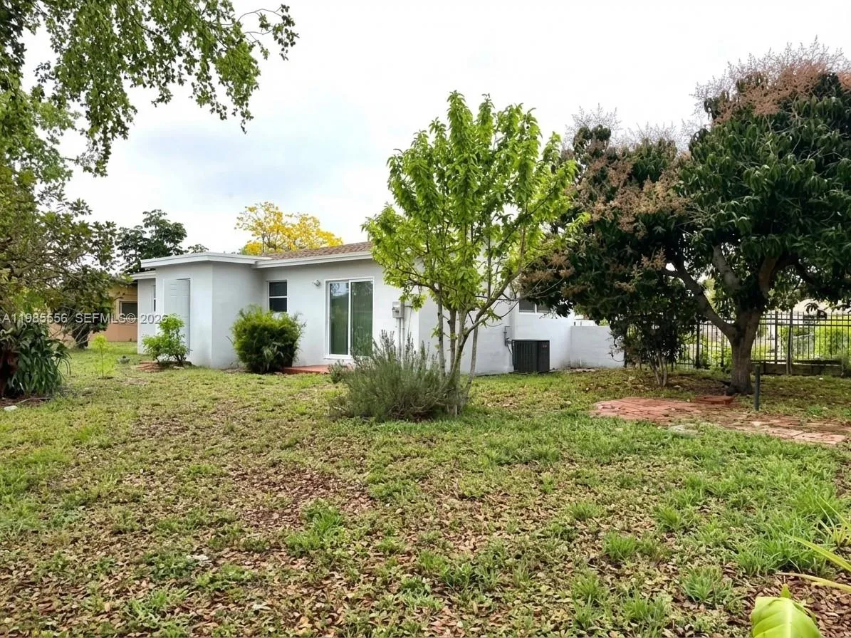 2251 Nw 180th Ter, Miami Gardens, Florida 33056, Miami Gardens, Florida 33056, 3 Bedrooms Bedrooms, ,2 BathroomsBathrooms,Residential,For Sale,2251 Nw 180th Ter, Miami Gardens, Florida 33056,A11985556