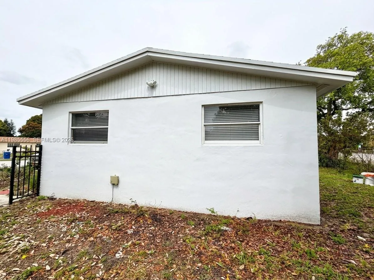 2251 Nw 180th Ter, Miami Gardens, Florida 33056, Miami Gardens, Florida 33056, 3 Bedrooms Bedrooms, ,2 BathroomsBathrooms,Residential,For Sale,2251 Nw 180th Ter, Miami Gardens, Florida 33056,A11985556