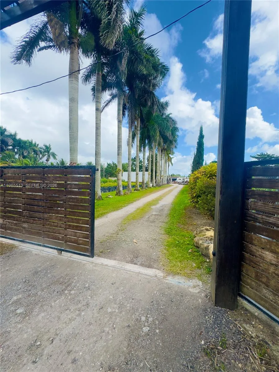 15375 Sw 209 Ave, Miami, Florida 33187, Miami, Florida 33187, ,Land,For Sale,15375 Sw 209 Ave, Miami, Florida 33187,A11985513