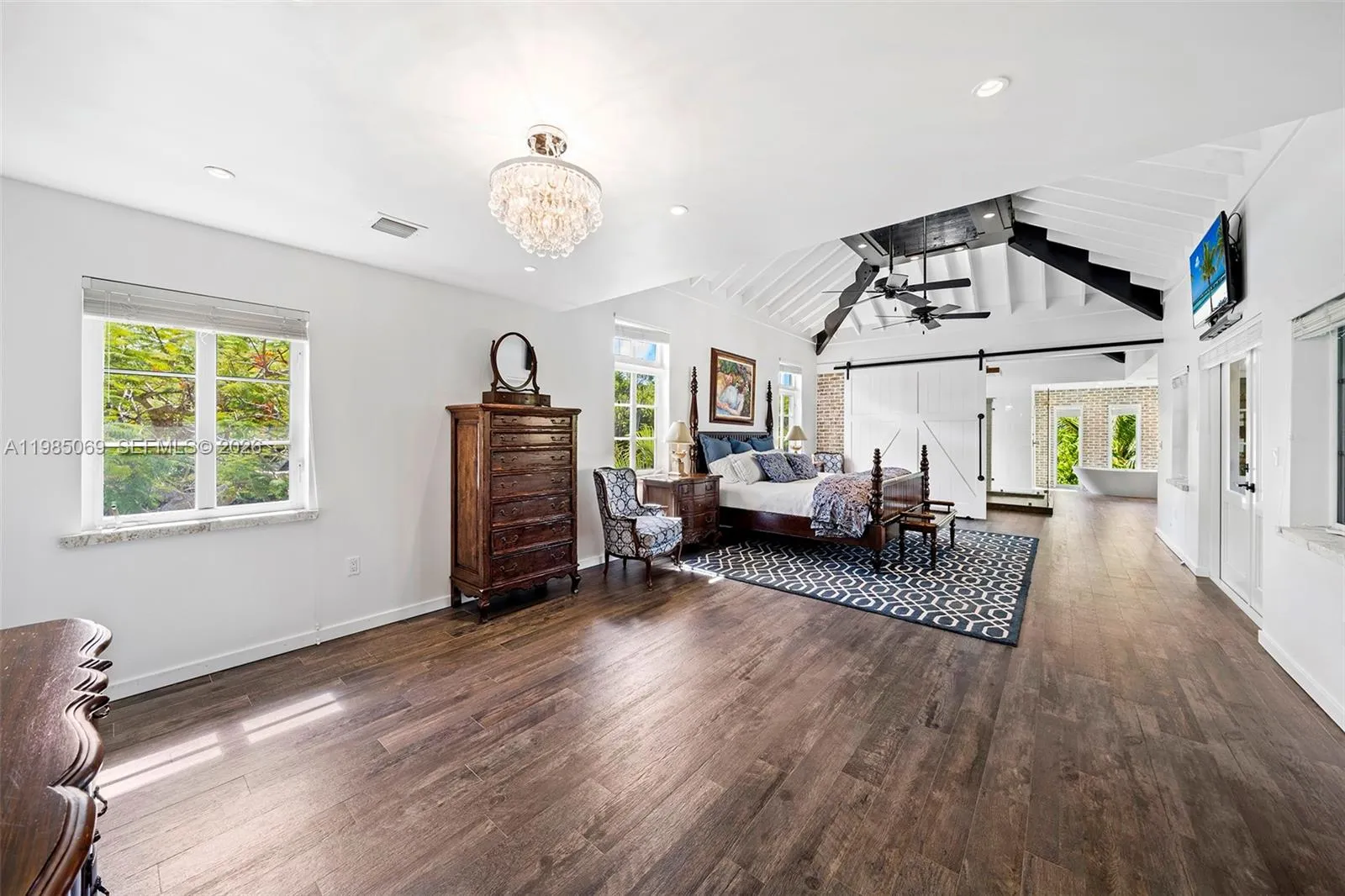 6700 Sw 132nd St, Pinecrest, Florida 33156, Pinecrest, Florida 33156, 6 Bedrooms Bedrooms, ,5 BathroomsBathrooms,Residential,For Sale,6700 Sw 132nd St, Pinecrest, Florida 33156,A11985069