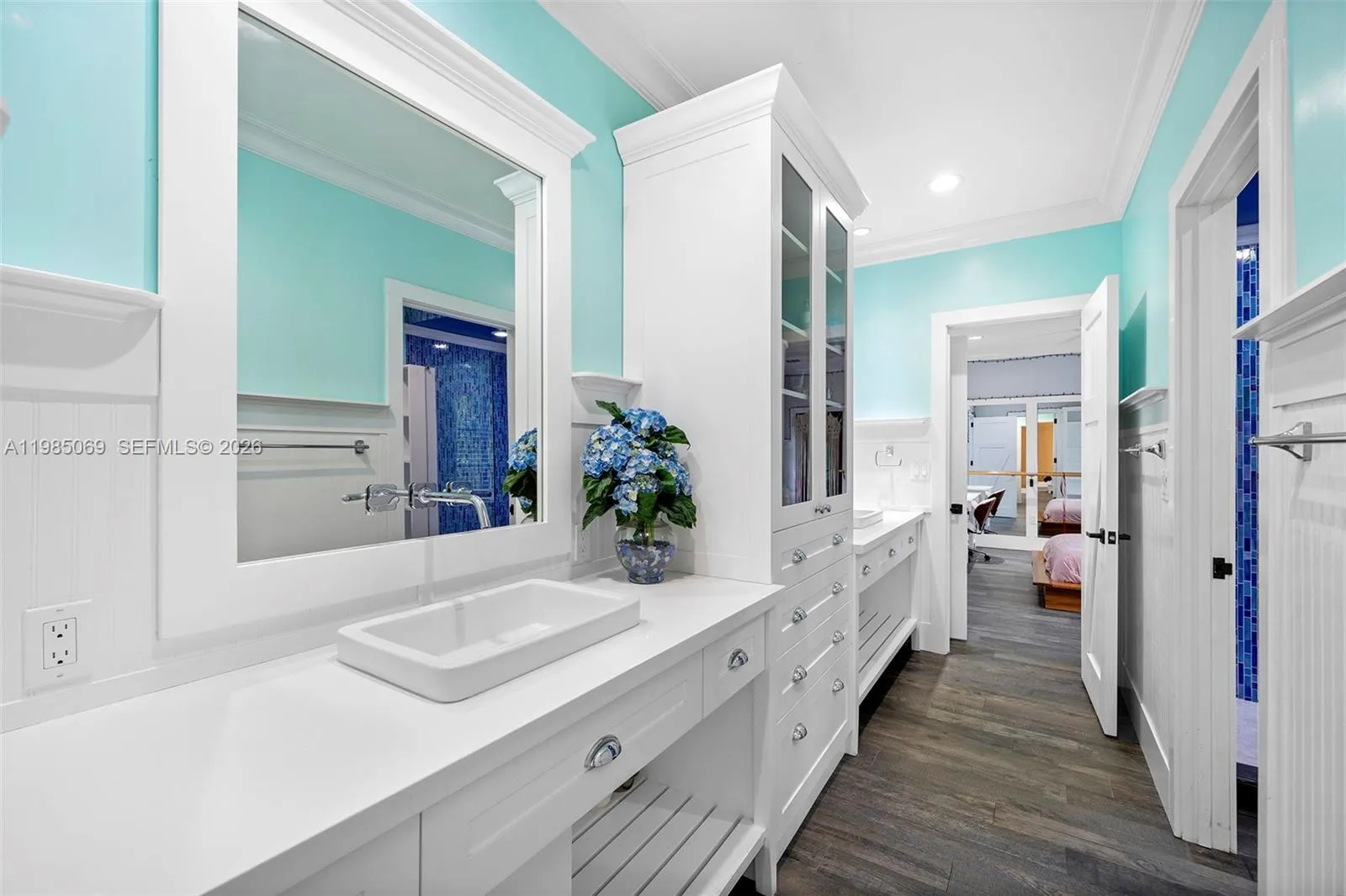 6700 Sw 132nd St, Pinecrest, Florida 33156, Pinecrest, Florida 33156, 6 Bedrooms Bedrooms, ,5 BathroomsBathrooms,Residential,For Sale,6700 Sw 132nd St, Pinecrest, Florida 33156,A11985069