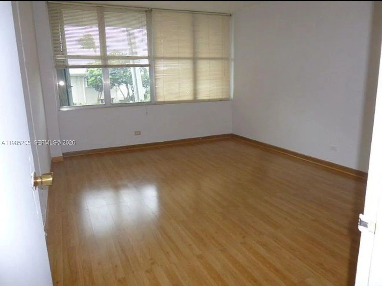 7441 Wayne Ave 1a, Miami Beach, Florida 33141, Miami Beach, Florida 33141, 2 Bedrooms Bedrooms, ,2 BathroomsBathrooms,Residential,For Sale,7441 Wayne Ave 1a, Miami Beach, Florida 33141,A11985206