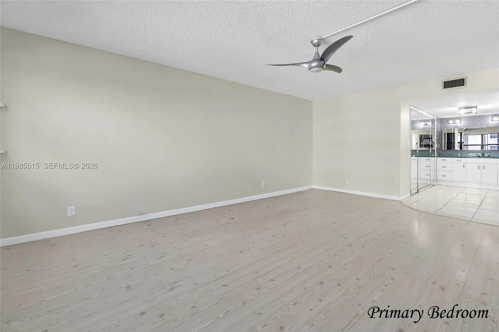 5000 N Ocean Blvd 1102, Lauderdale By The Sea, Flo, Lauderdale By The Sea, Florida 33308, 2 Bedrooms Bedrooms, ,2 BathroomsBathrooms,Residential,For Sale,5000 N Ocean Blvd 1102, Lauderdale By The Sea, Flo,A11985615