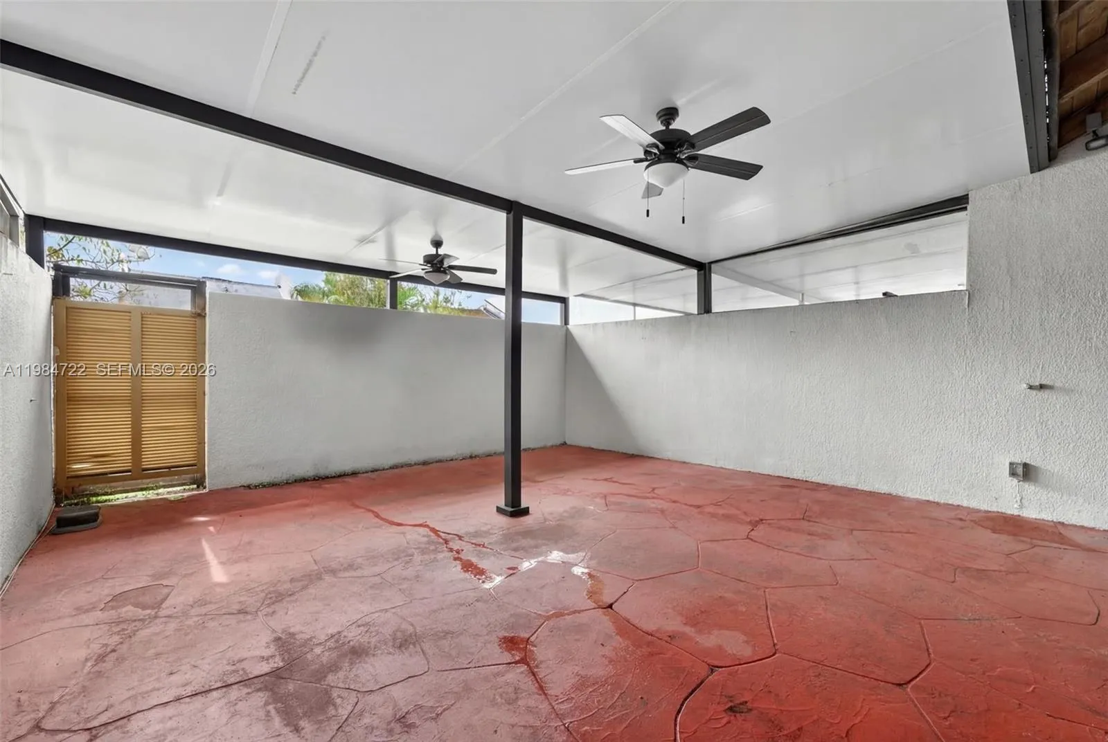 13182 Sw 9th Ln, Miami, Florida 33184, Miami, Florida 33184, 2 Bedrooms Bedrooms, ,2 BathroomsBathrooms,Residential,For Sale,13182 Sw 9th Ln, Miami, Florida 33184,A11984722