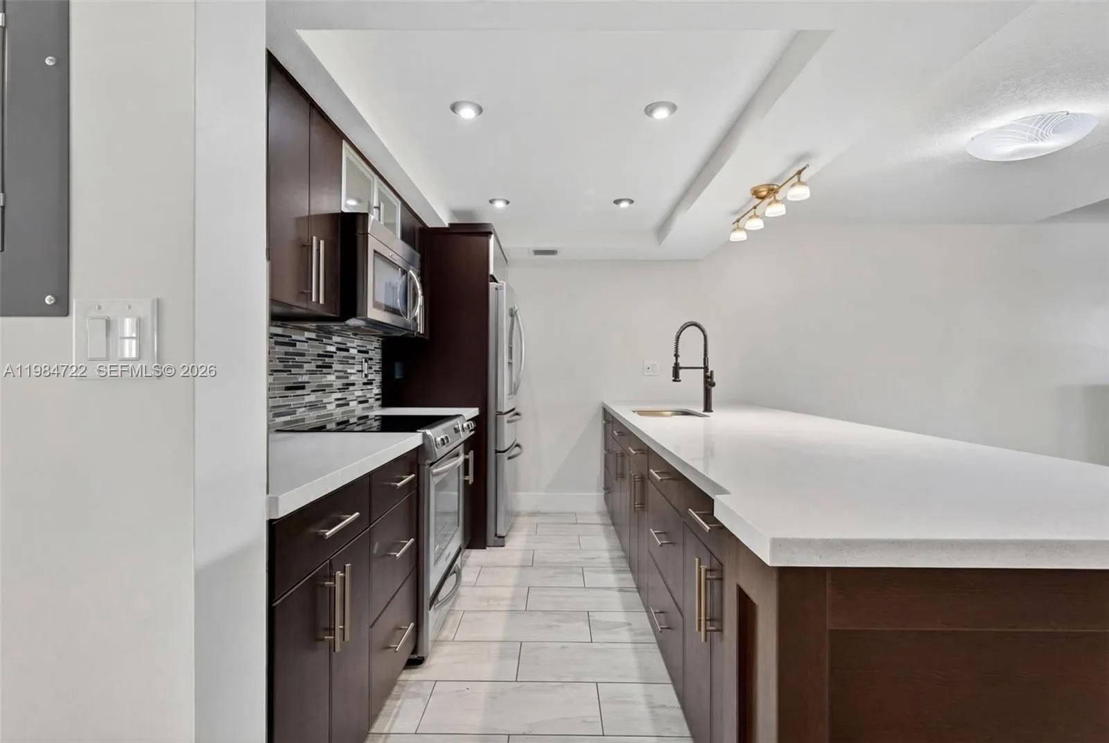 13182 Sw 9th Ln, Miami, Florida 33184, Miami, Florida 33184, 2 Bedrooms Bedrooms, ,2 BathroomsBathrooms,Residential,For Sale,13182 Sw 9th Ln, Miami, Florida 33184,A11984722